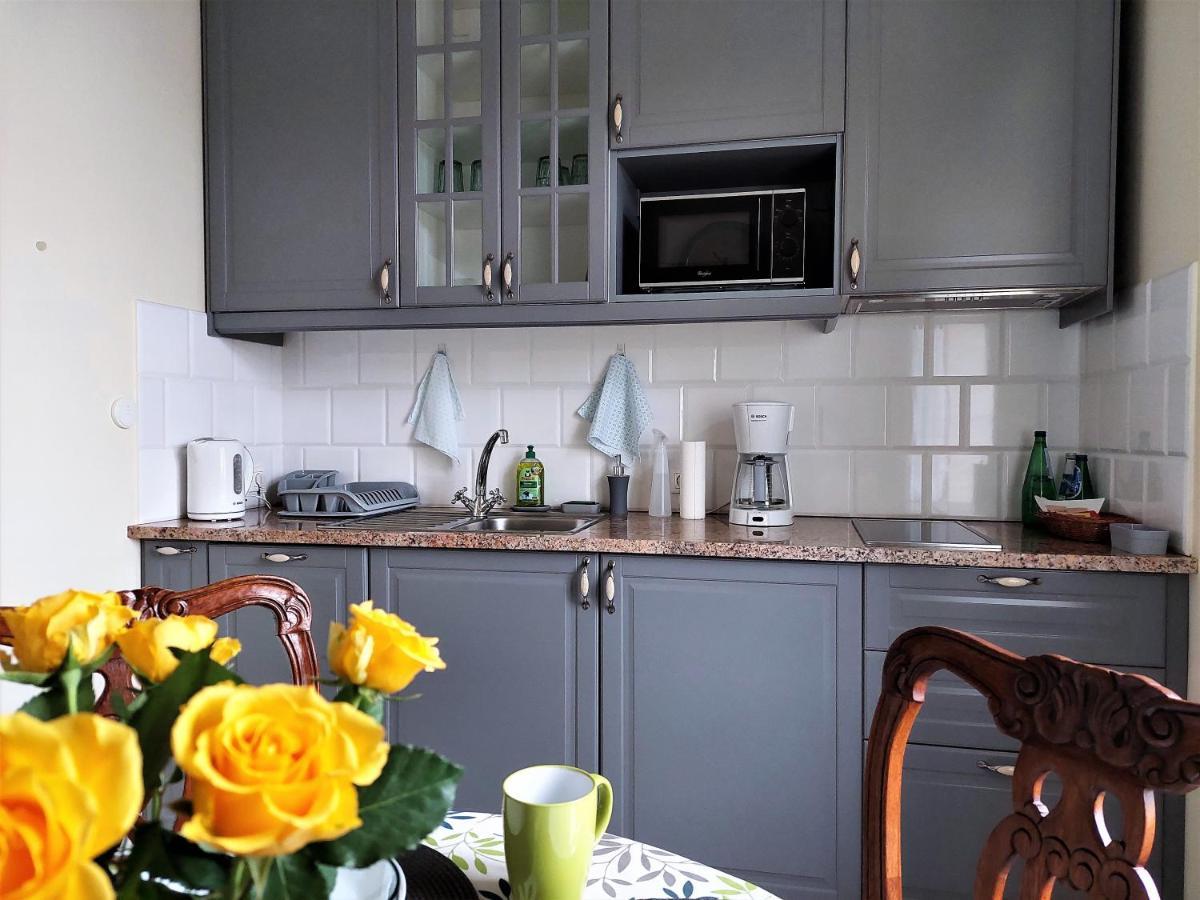 Apartamenty Metro Praga Warsaw Luaran gambar