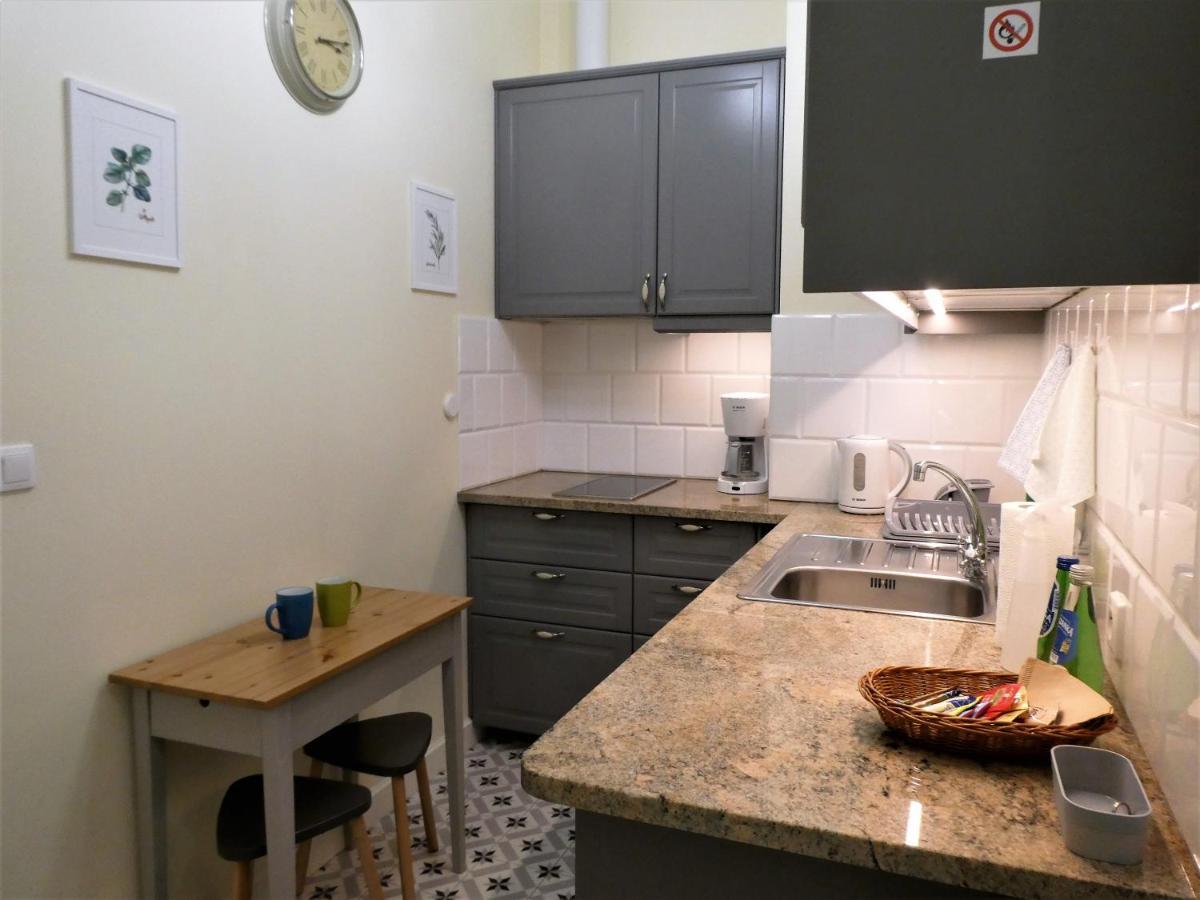 Apartamenty Metro Praga Warsaw Luaran gambar