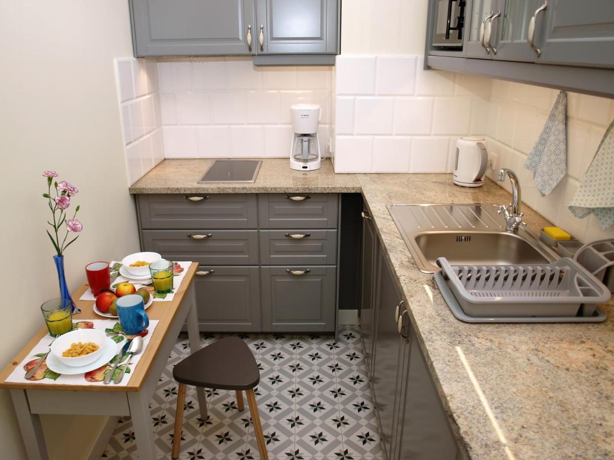 Apartamenty Metro Praga Warsaw Luaran gambar