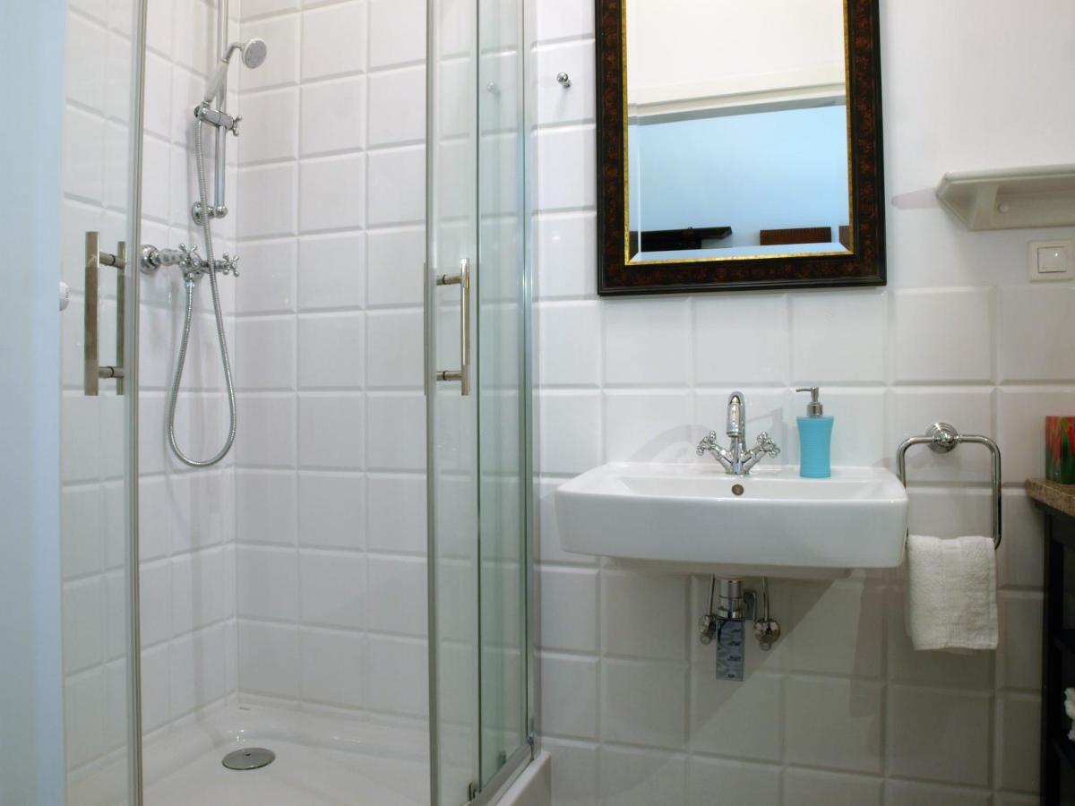 Apartamenty Metro Praga Warsaw Luaran gambar