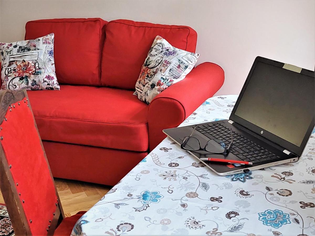 Apartamenty Metro Praga Warsaw Luaran gambar